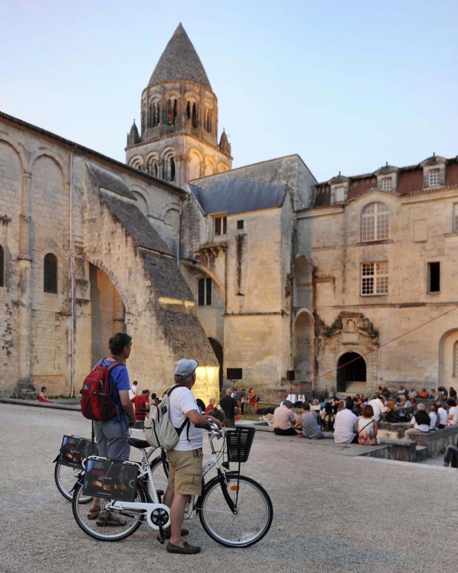 Les Chambres De L'Abbaye サント エクステリア 写真