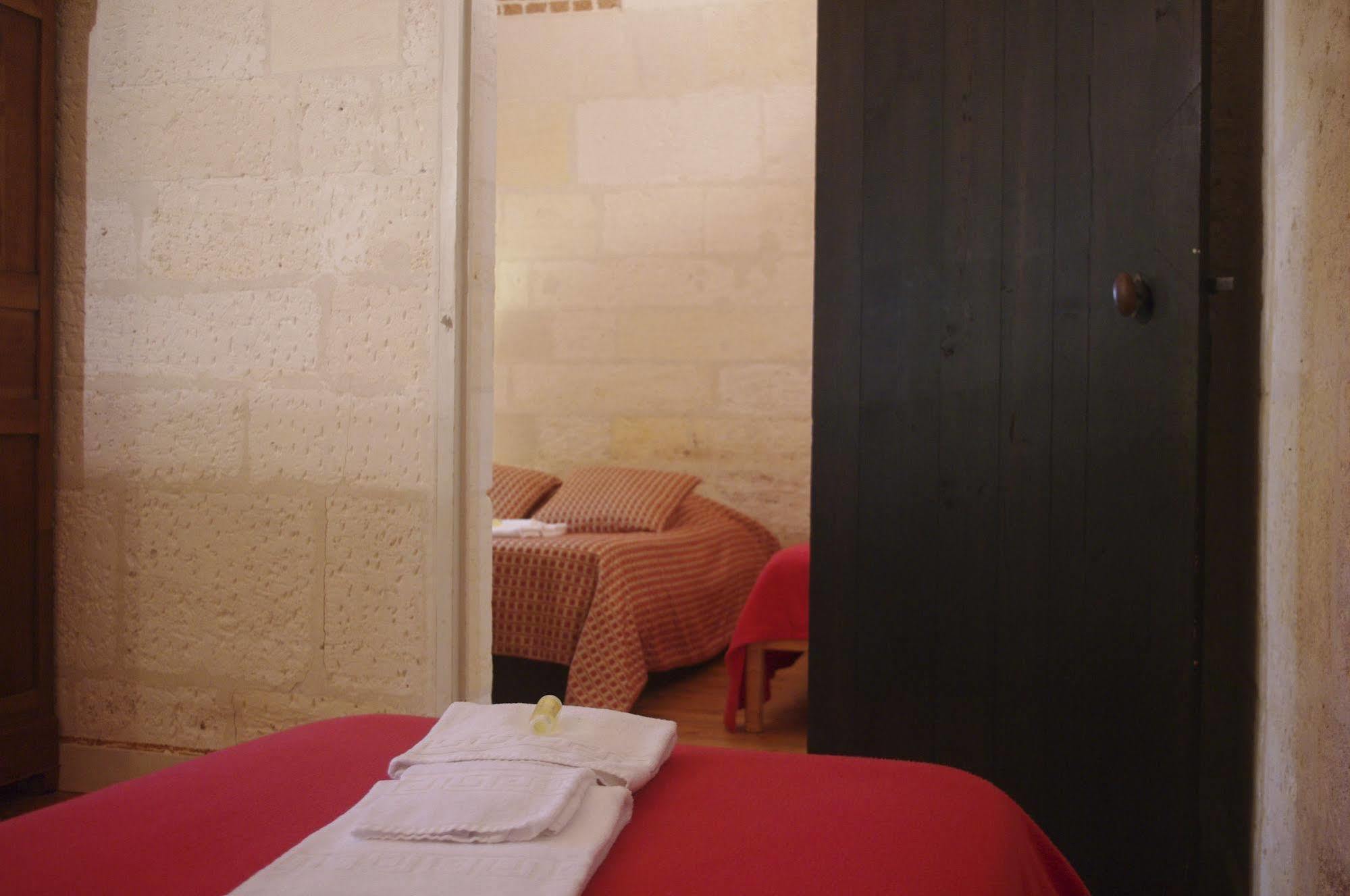 Les Chambres De L'Abbaye サント エクステリア 写真